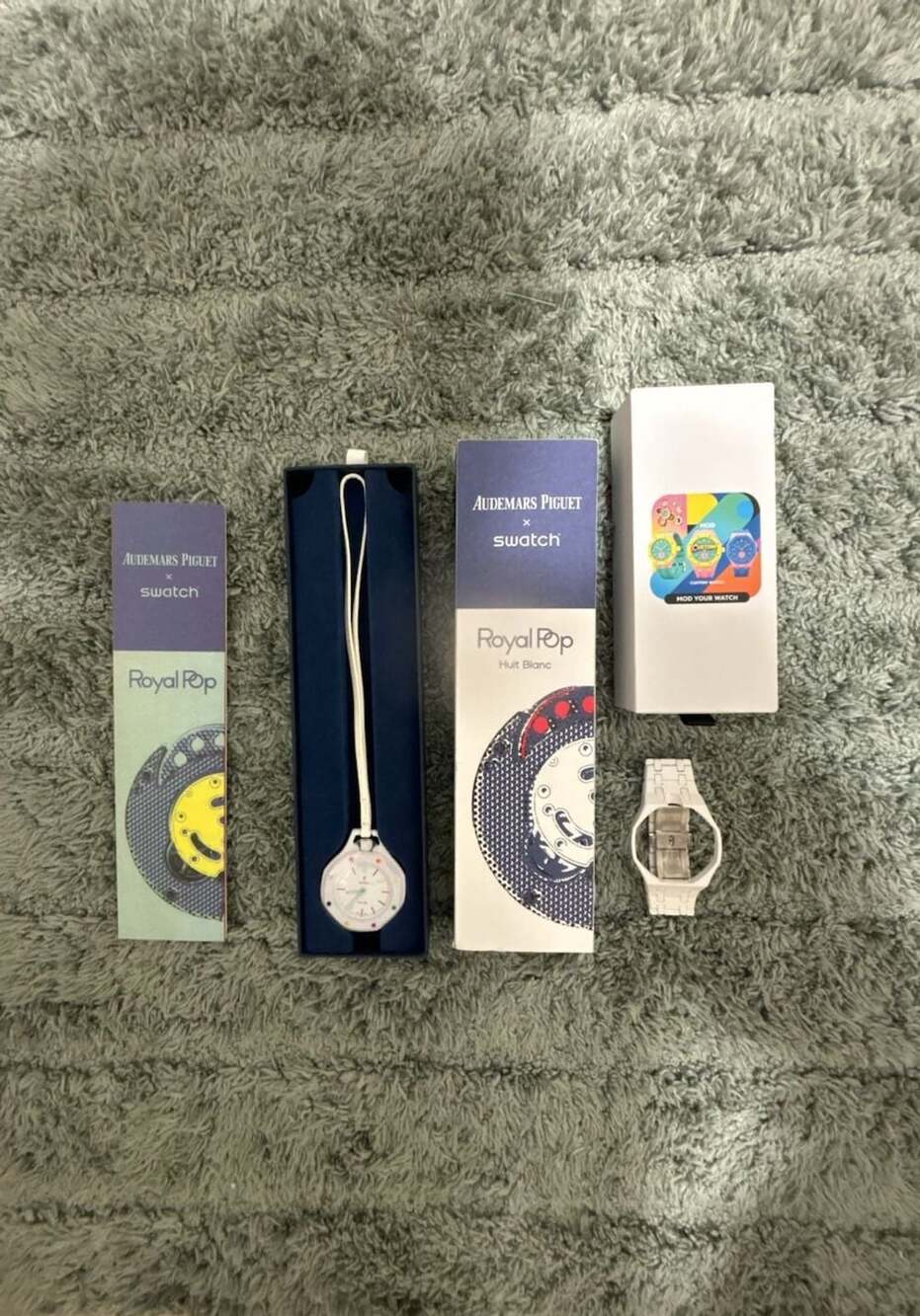 Audemars Piguet x Swatch Royal Pop Huit Blanc White Watch Full Set